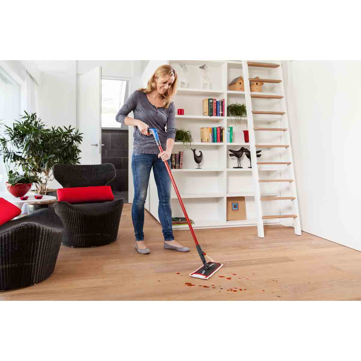 Vileda 1-2 Spray Mop - Red