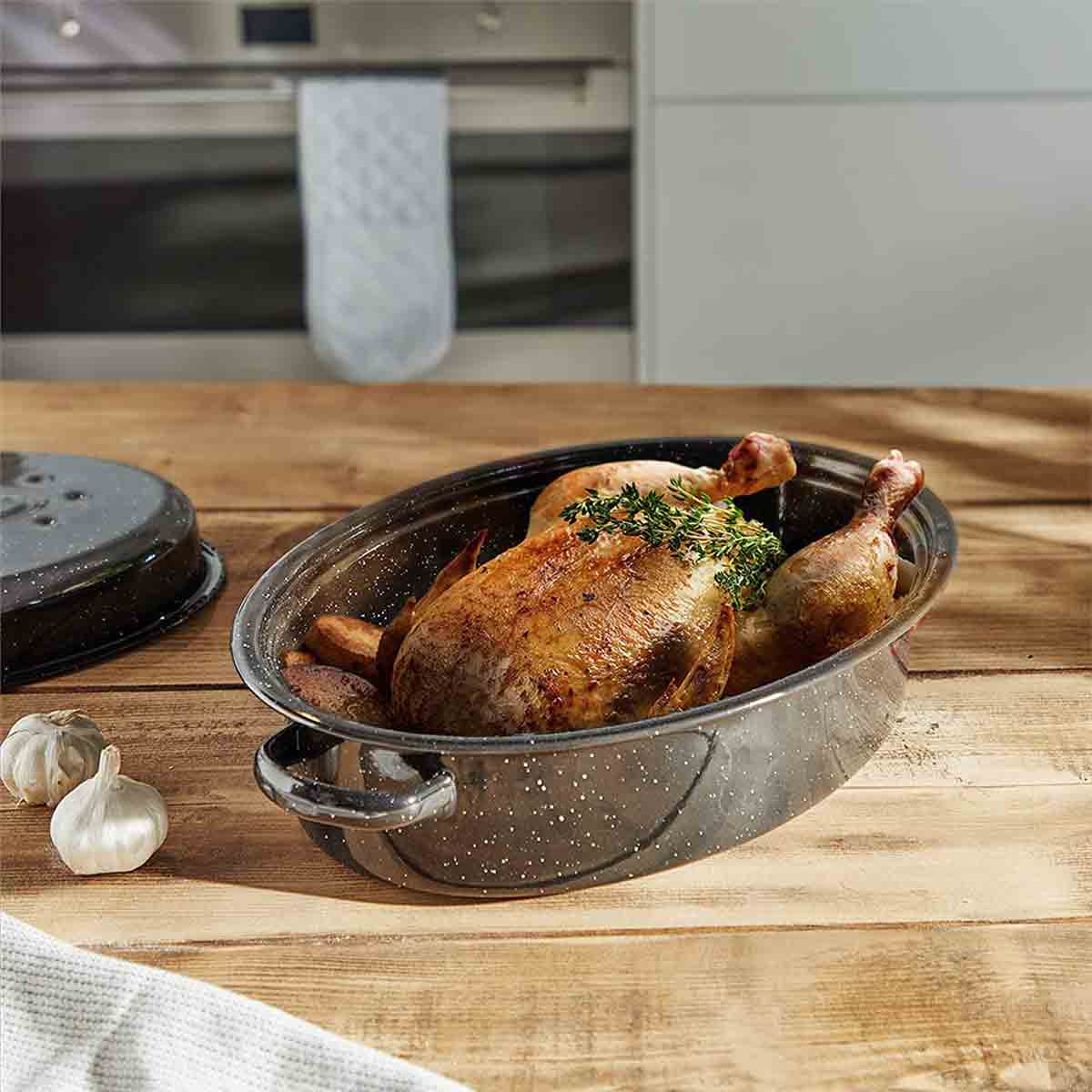 Vonshef Enamel Self-basting Roasting Tin With Lid