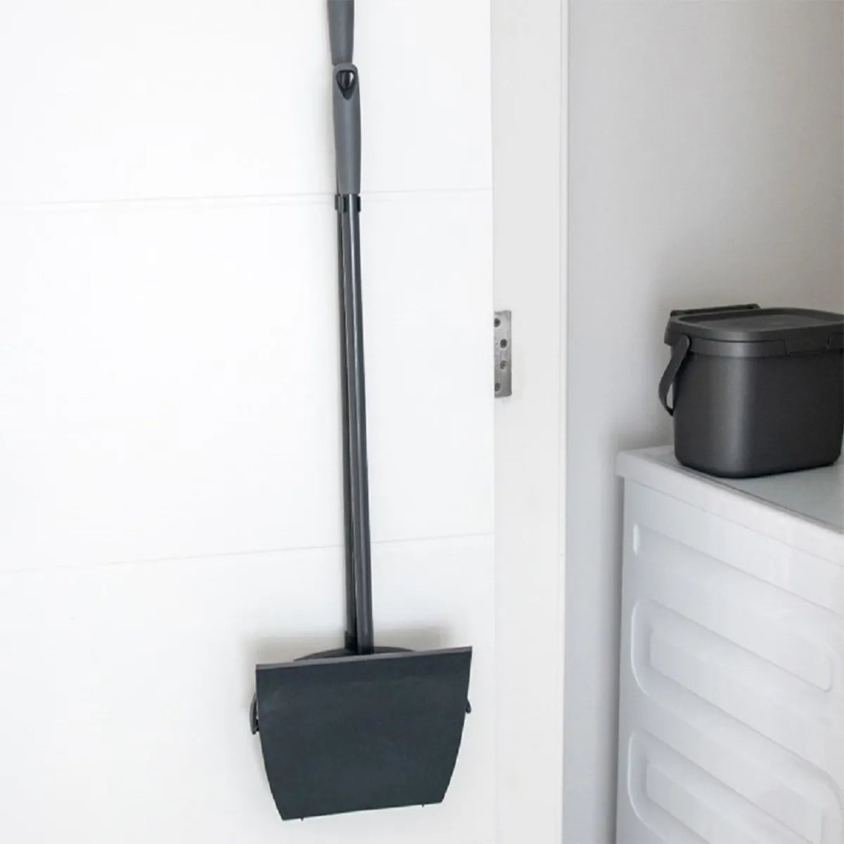 Addis Long-Handled Dustpan and Brush